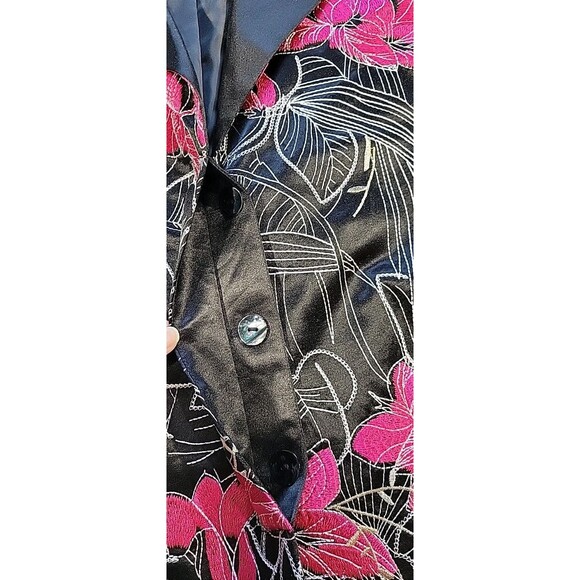 Chico's Silk Blend Jacket Pink Floral Embroidered Cropped Chico’s Size 1 US Med - Picture 6 of 14